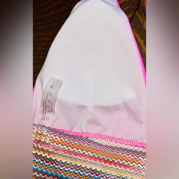 Summer Swimsuits BUNDLE of 4 (Size L, XL)… - Picture 8 of 15